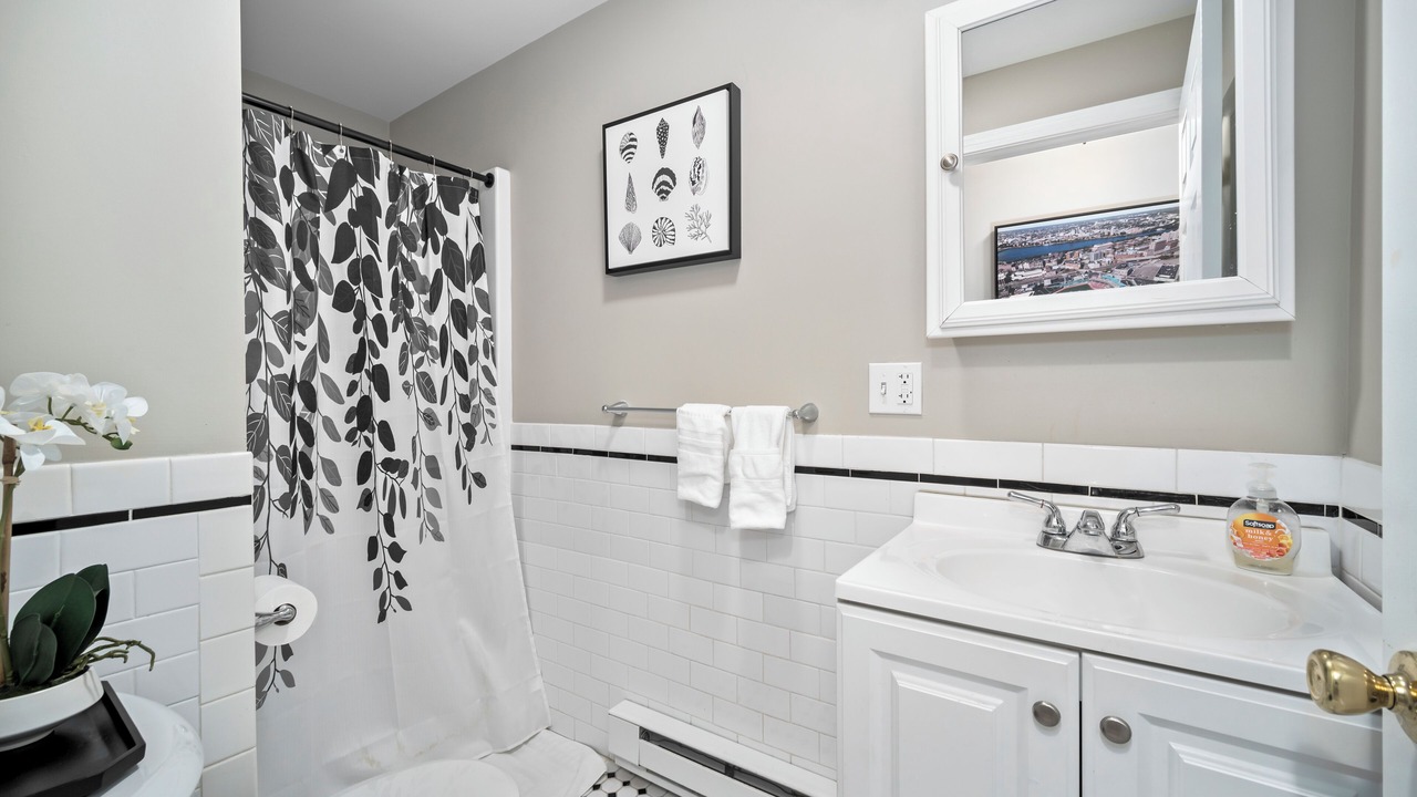 Photo of Bathroom in North End