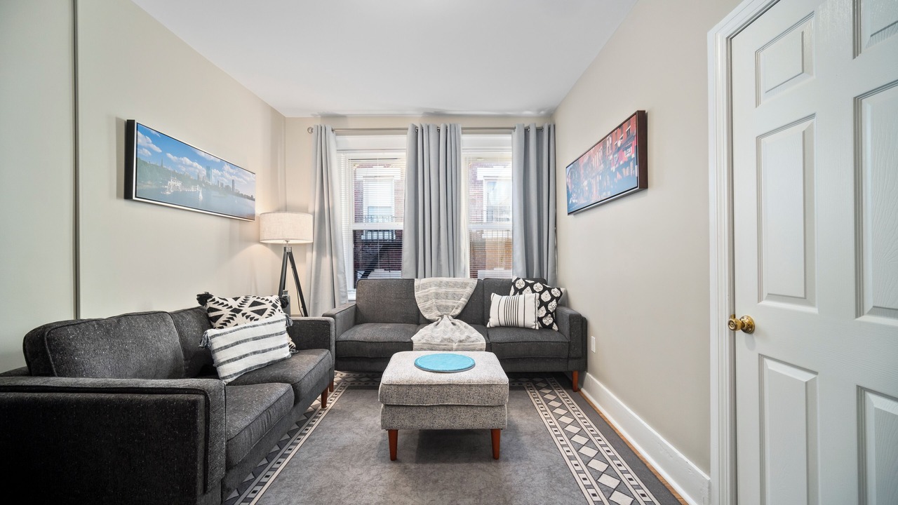 Photo of Livingroom in North End