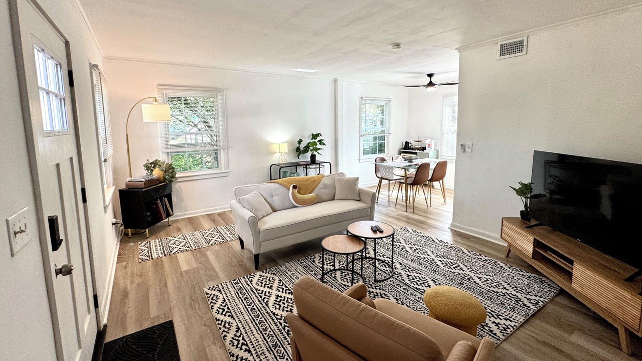 Photo of Livingroom in Summerville