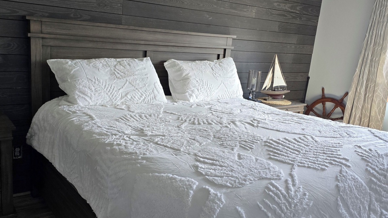 Photo of Bedroom in Lottsburg