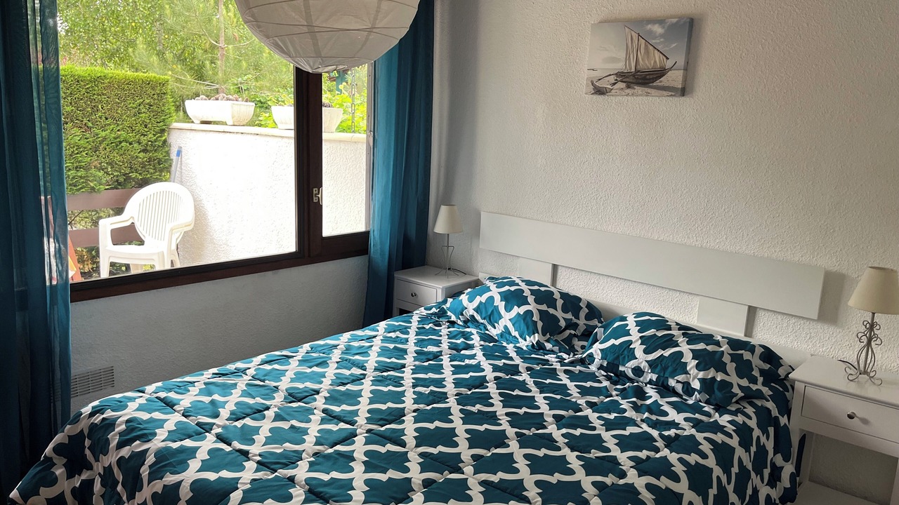 Photo of Bedroom in Lit-et-Mixe