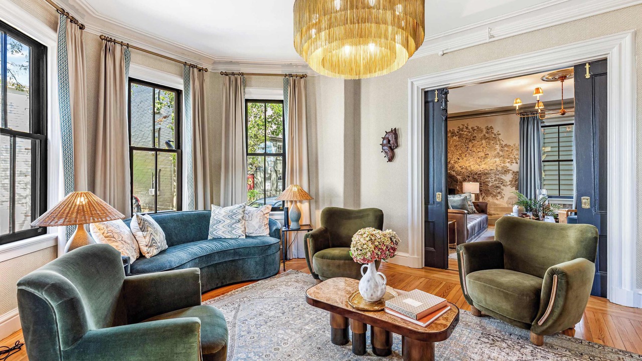 Photo of Livingroom in Newport