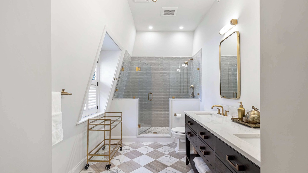 Photo of Bathroom in Newport