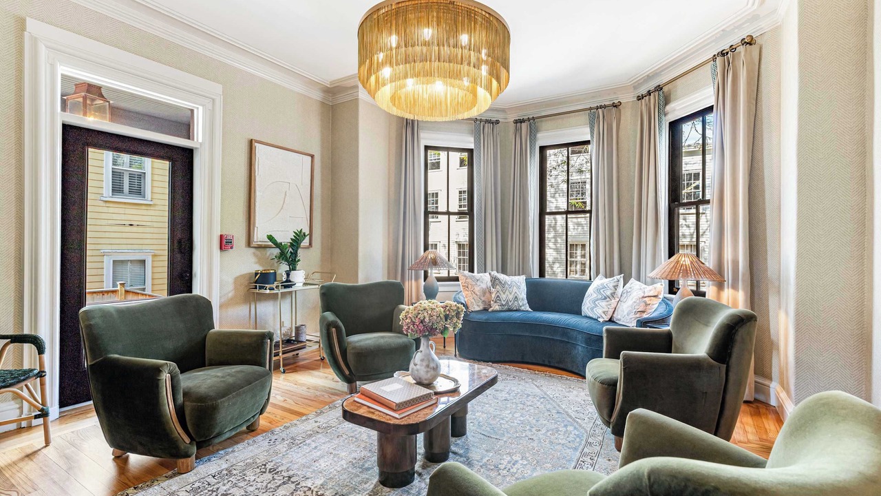 Photo of Livingroom in Newport