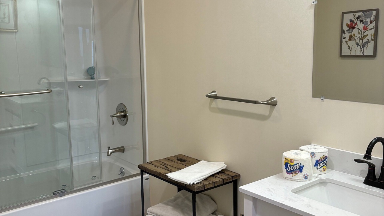 Photo of Bathroom in Orson