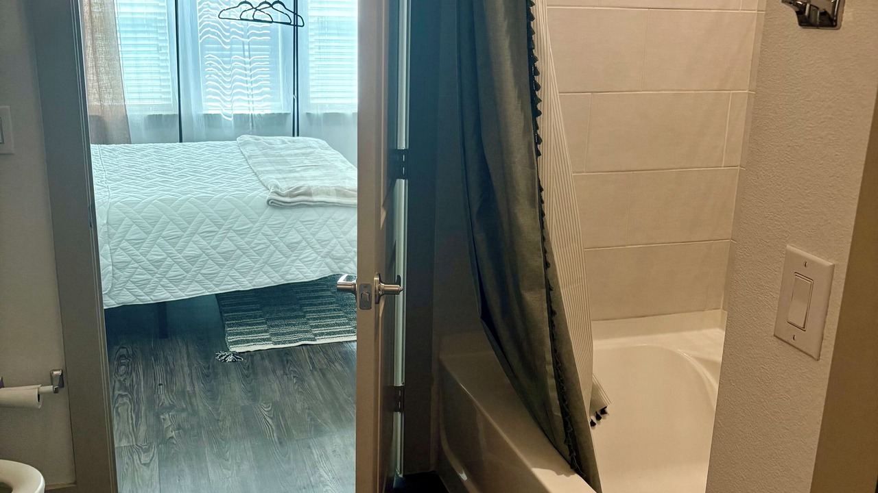 Photo of Bathroom in Farmers Branch