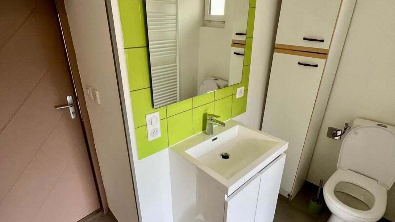 Photo of Bathroom in Lussac-les-Chateaux