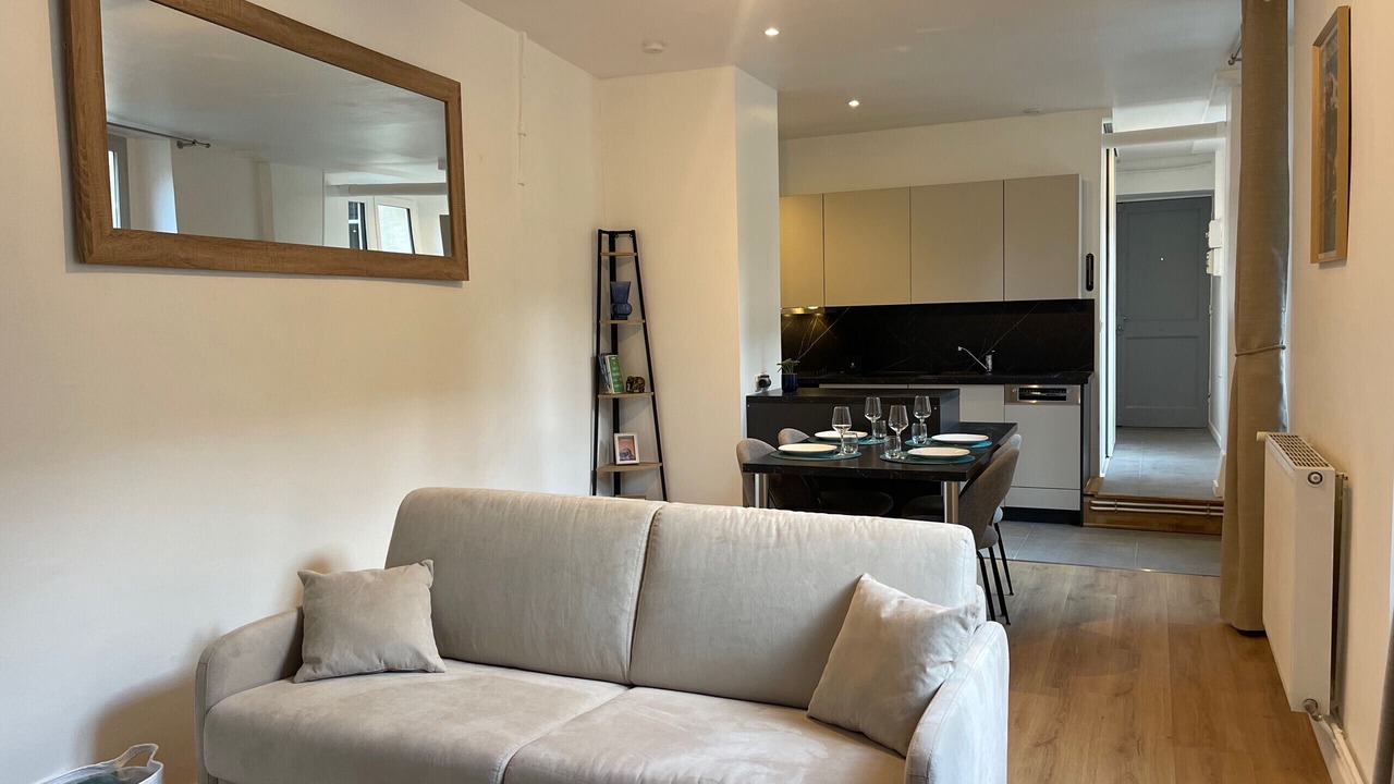 Photo of Livingroom in Secteur 2