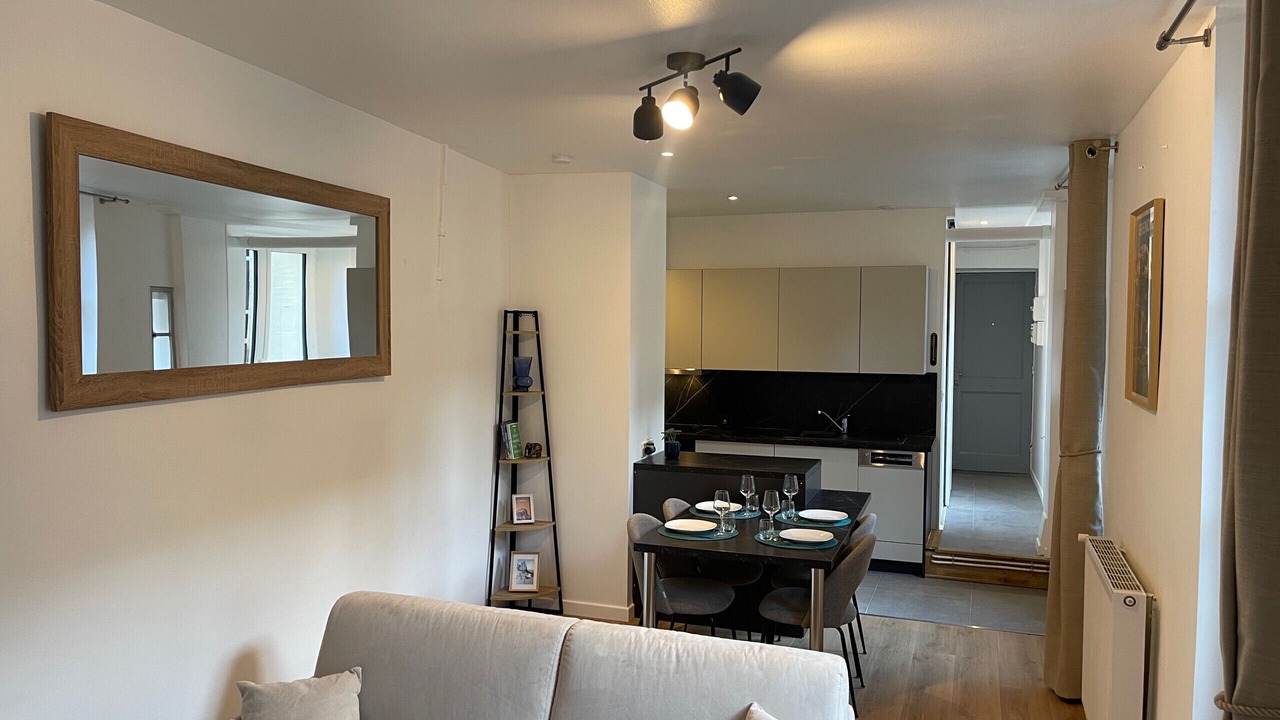 Photo of Livingroom in Secteur 2