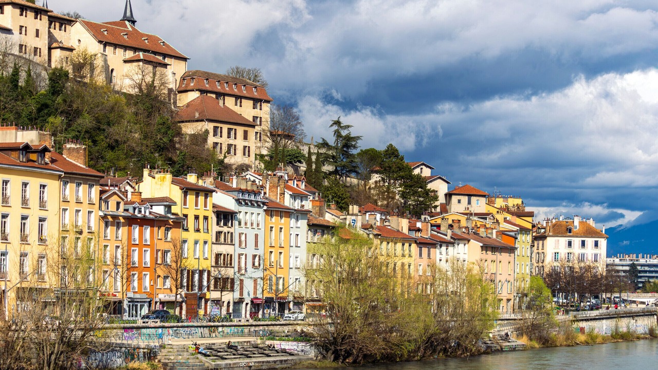 Photo of Others in Secteur 2