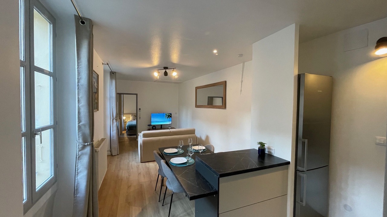 Photo of Others in Secteur 2