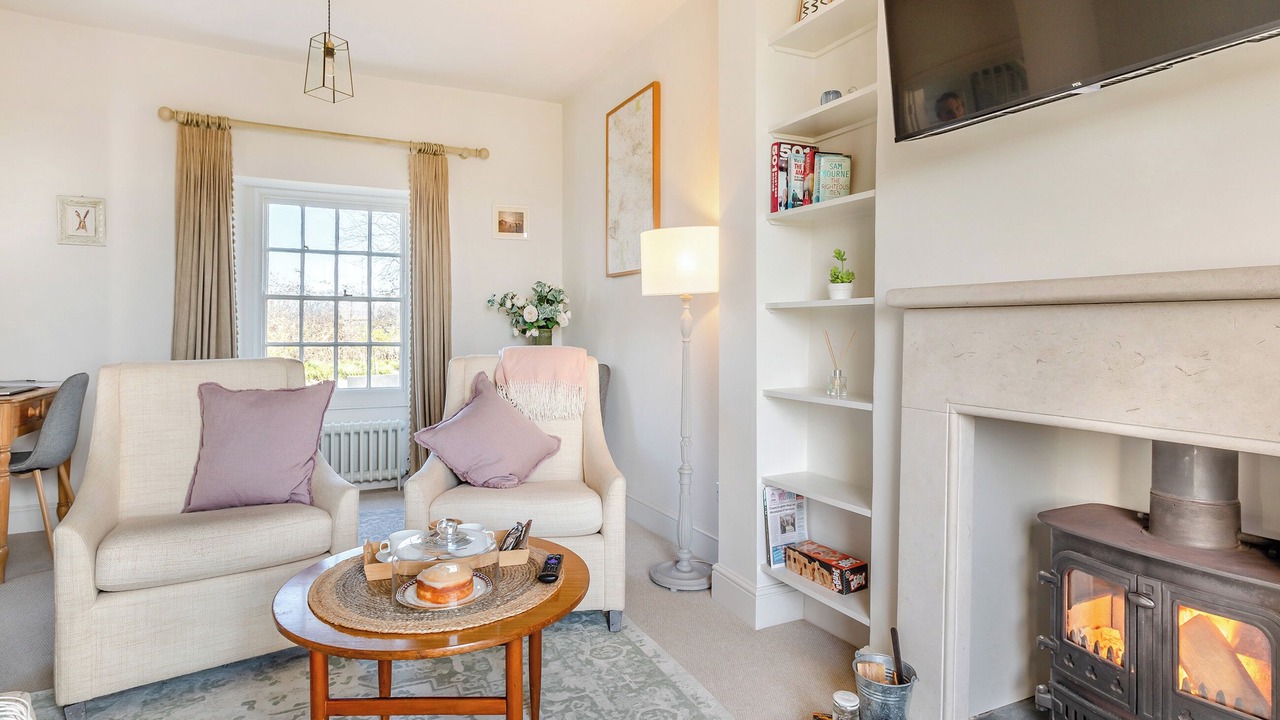 Photo of Bedroom in West Lydford