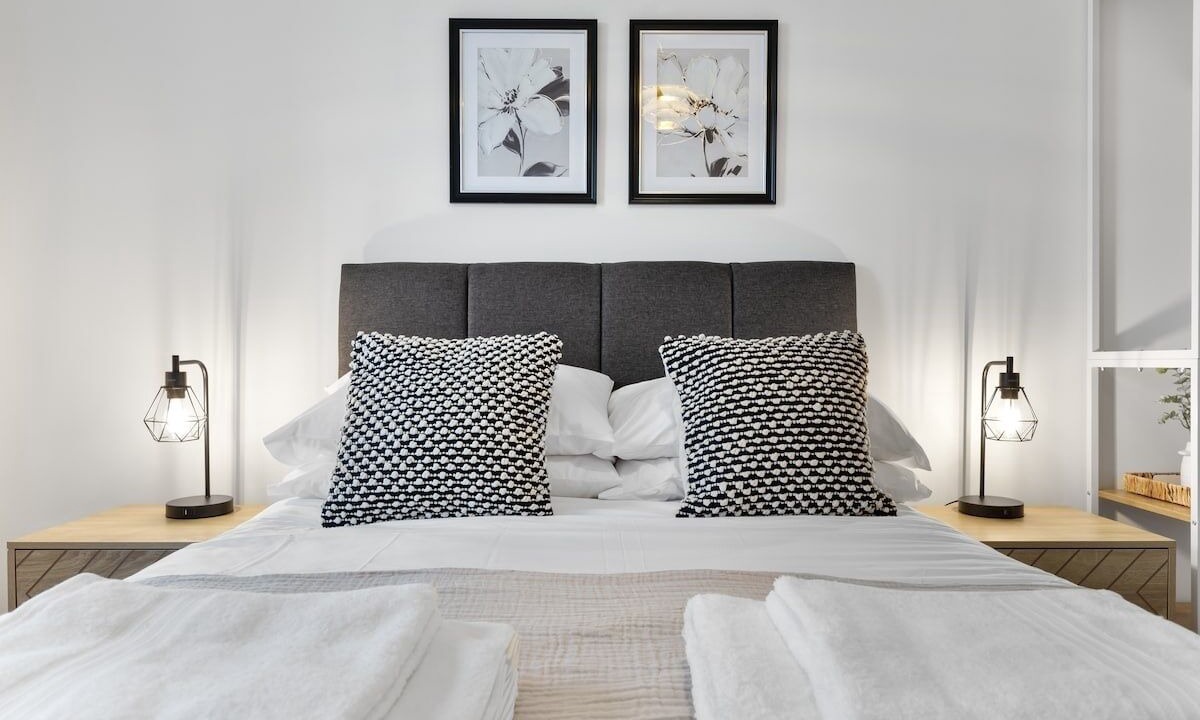 Photo of Bedroom in Park Royal