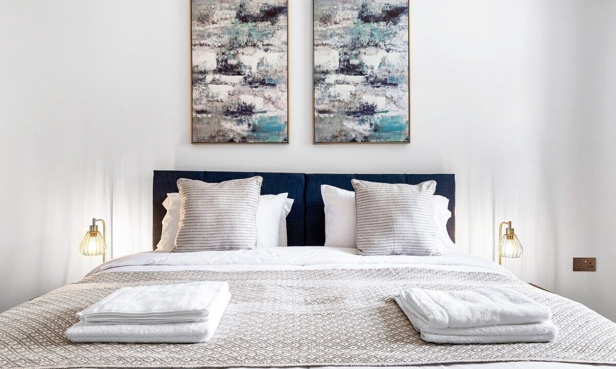 Photo of Bedroom in Park Royal