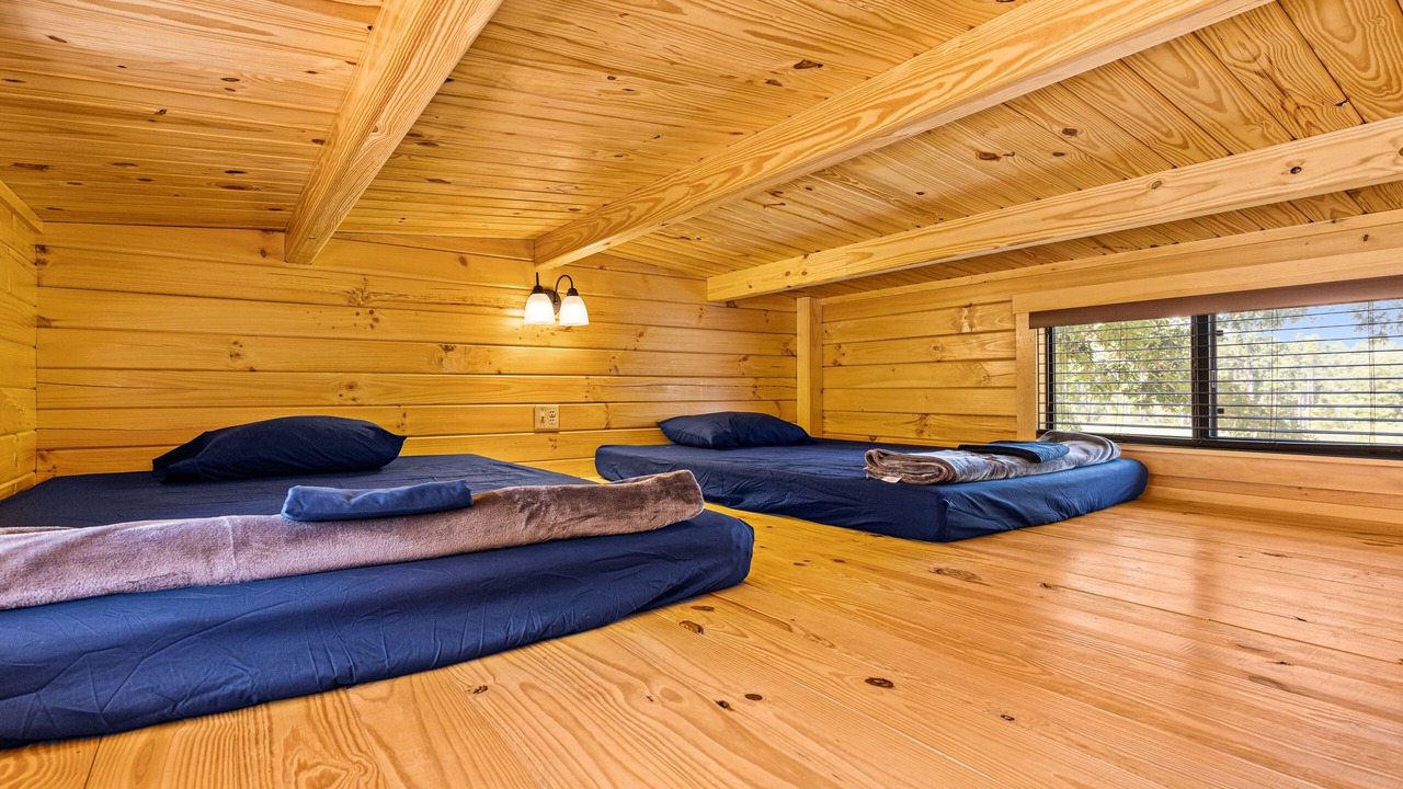 Photo of Bedroom in Gilmer