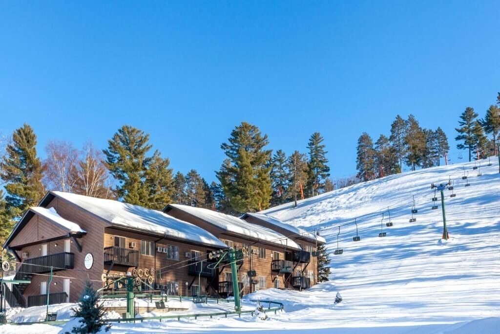 Photo of Outdoor in Iron Mountain