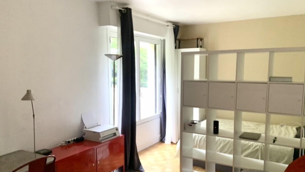 Photo of Bedroom in Saint-Cloud