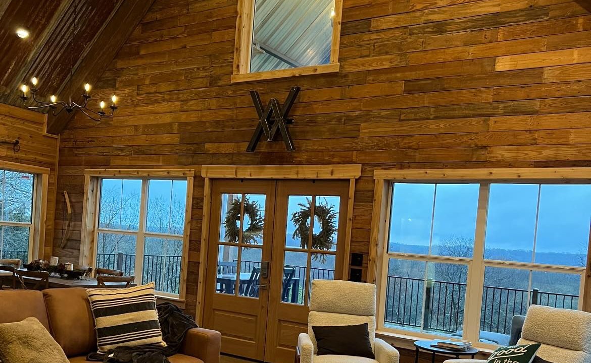Photo of Livingroom in Milo