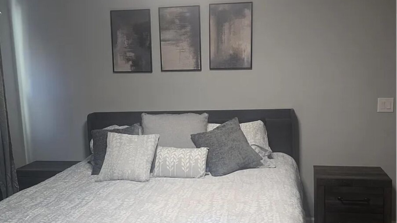 Photo of Bedroom in Newburgh