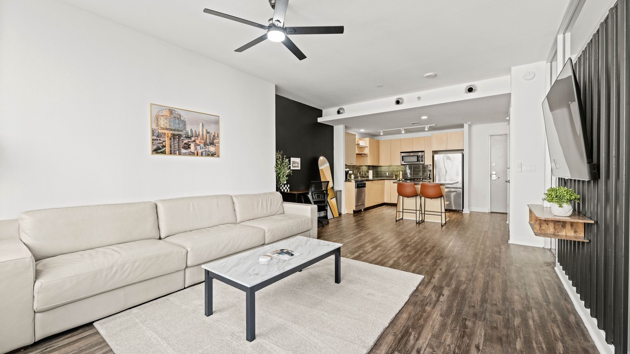 Photo of Livingroom in Downtown Dallas