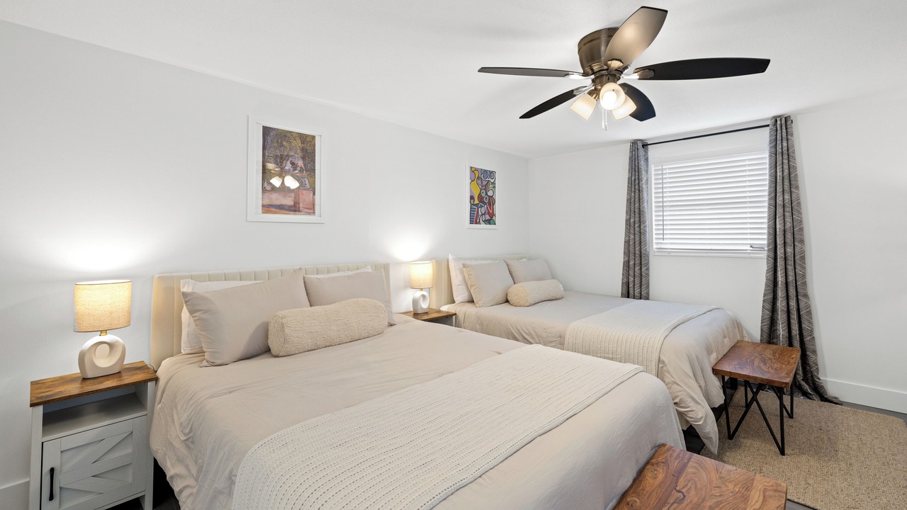 Photo of Bedroom in Gulf Gate Estates