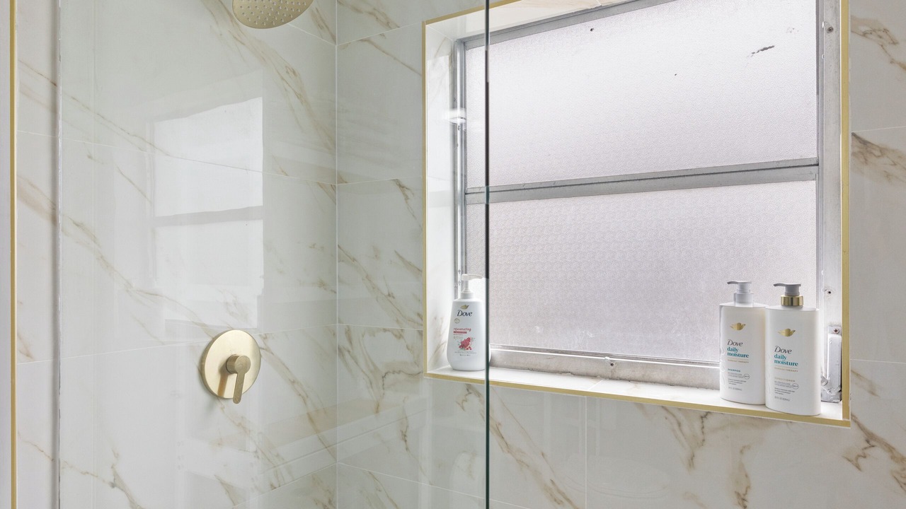 Photo of Bathroom in Gulf Gate Estates