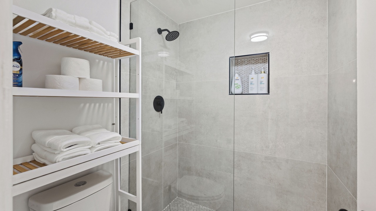 Photo of Bathroom in Gulf Gate Estates
