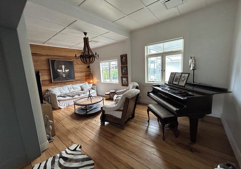 Photo of Others in Leamington