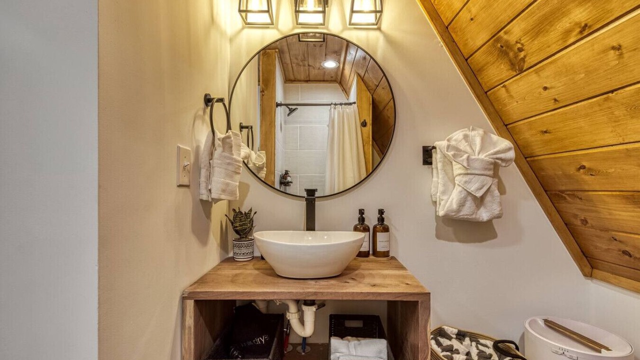 Photo of Bathroom in Lewis County