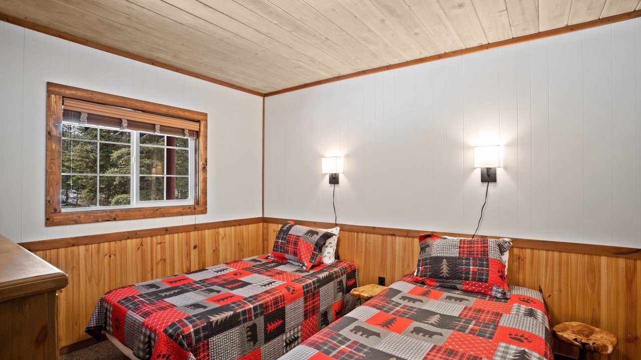 Photo of Bedroom in Almont