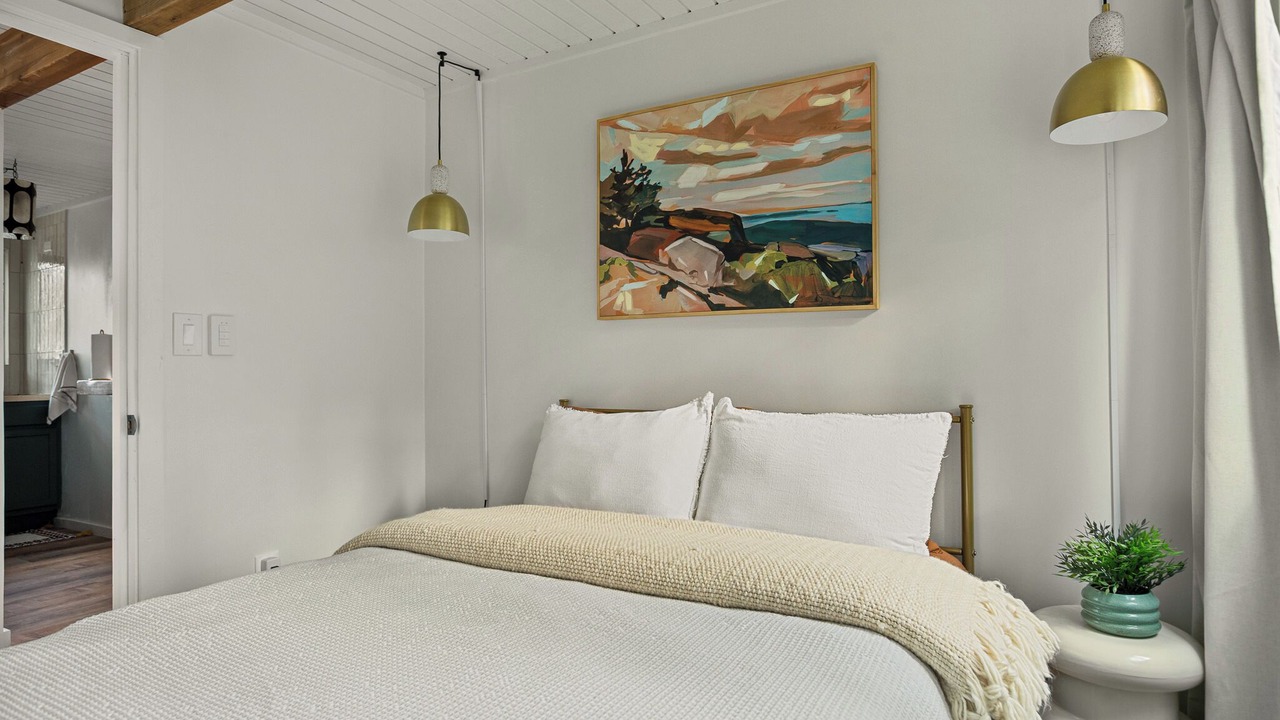 Photo of Bedroom in Arrowbear Lake