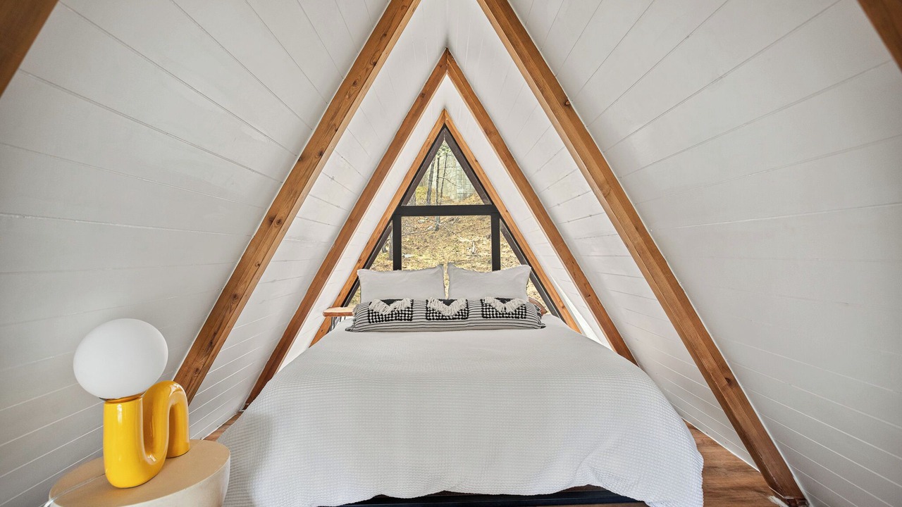 Photo of Bedroom in Arrowbear Lake