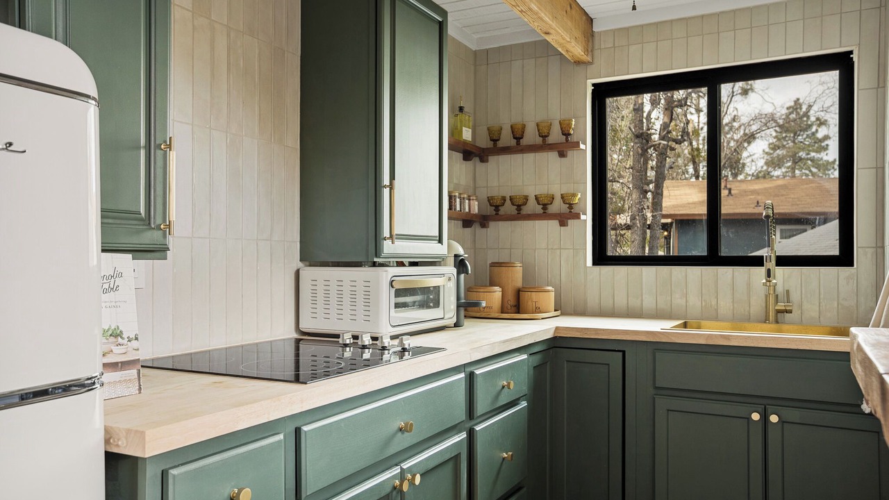 Photo of Kitchen in Arrowbear Lake