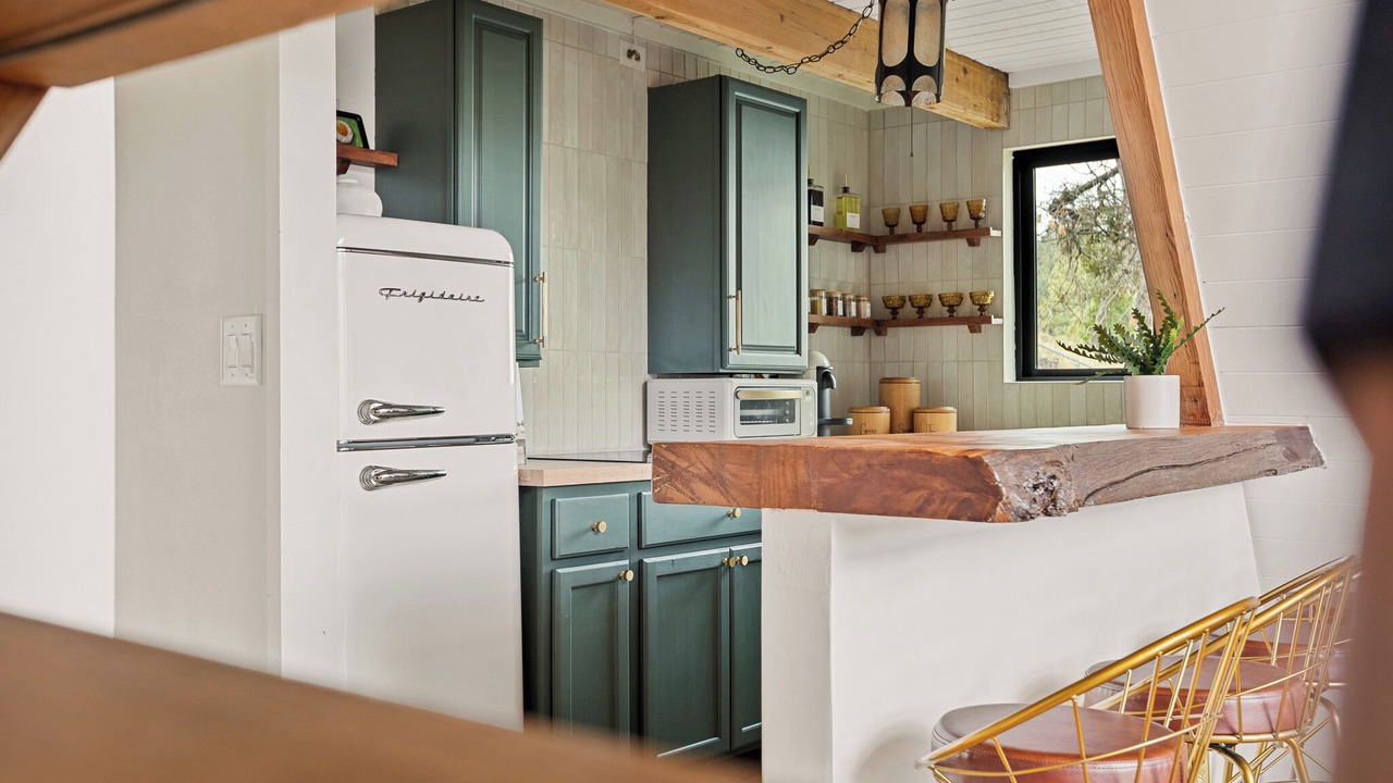 Photo of Kitchen in Arrowbear Lake