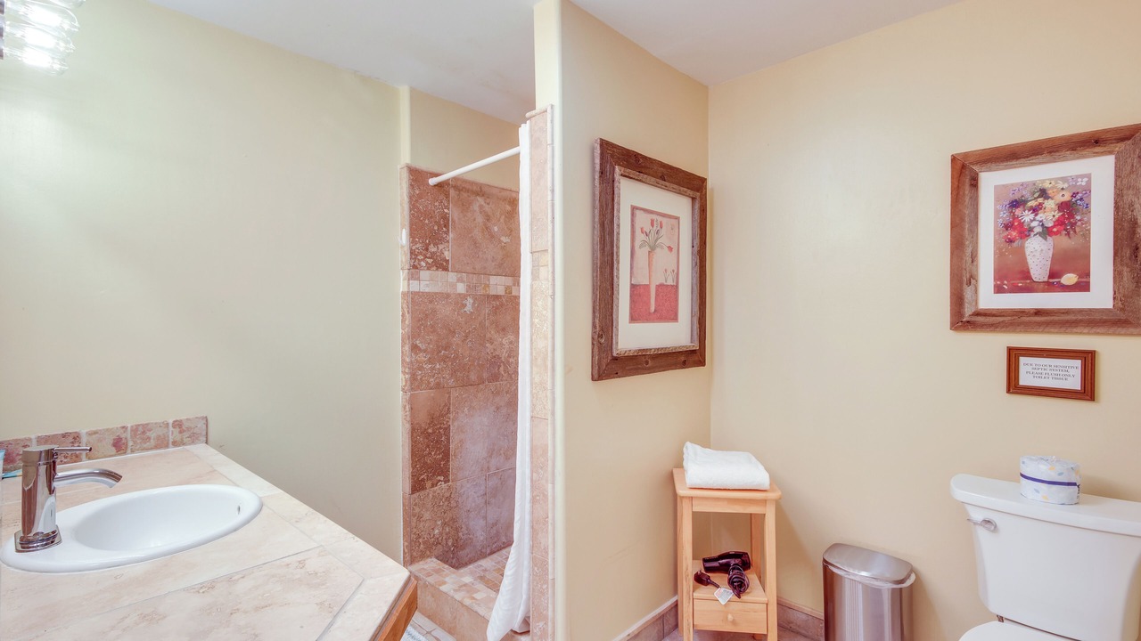 Photo of Bathroom in Emigrant