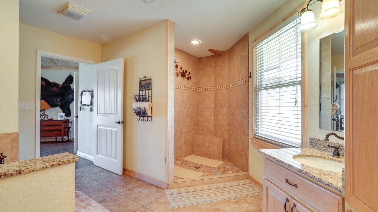 Photo of Bathroom in Negreet