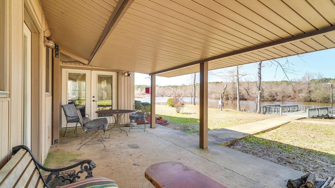 Photo of Patio Balcony in Negreet
