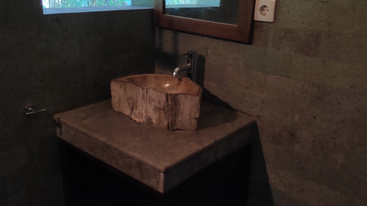 Photo of Bathroom in Kelusa