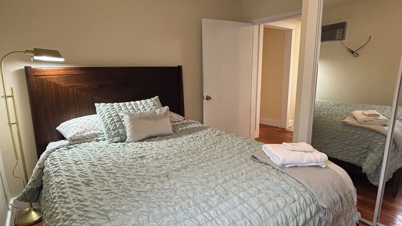 Photo of Bedroom in Blaine