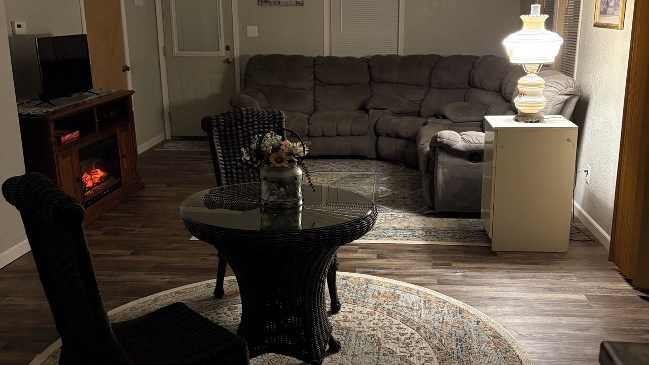Photo of Livingroom in Bedford