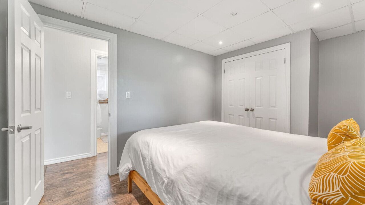 Photo of Bedroom in Kawartha Lakes