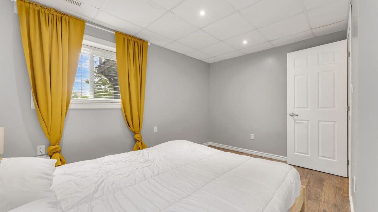 Photo of Bedroom in Kawartha Lakes