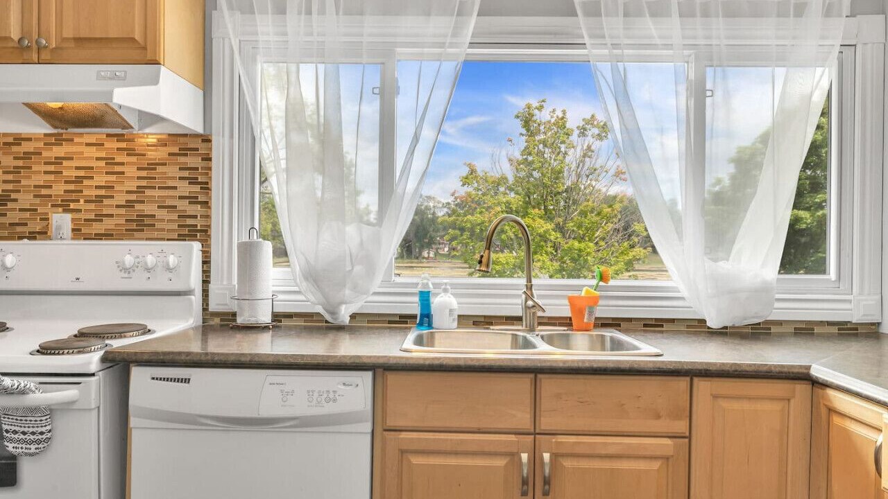 Photo of Kitchen in Kawartha Lakes
