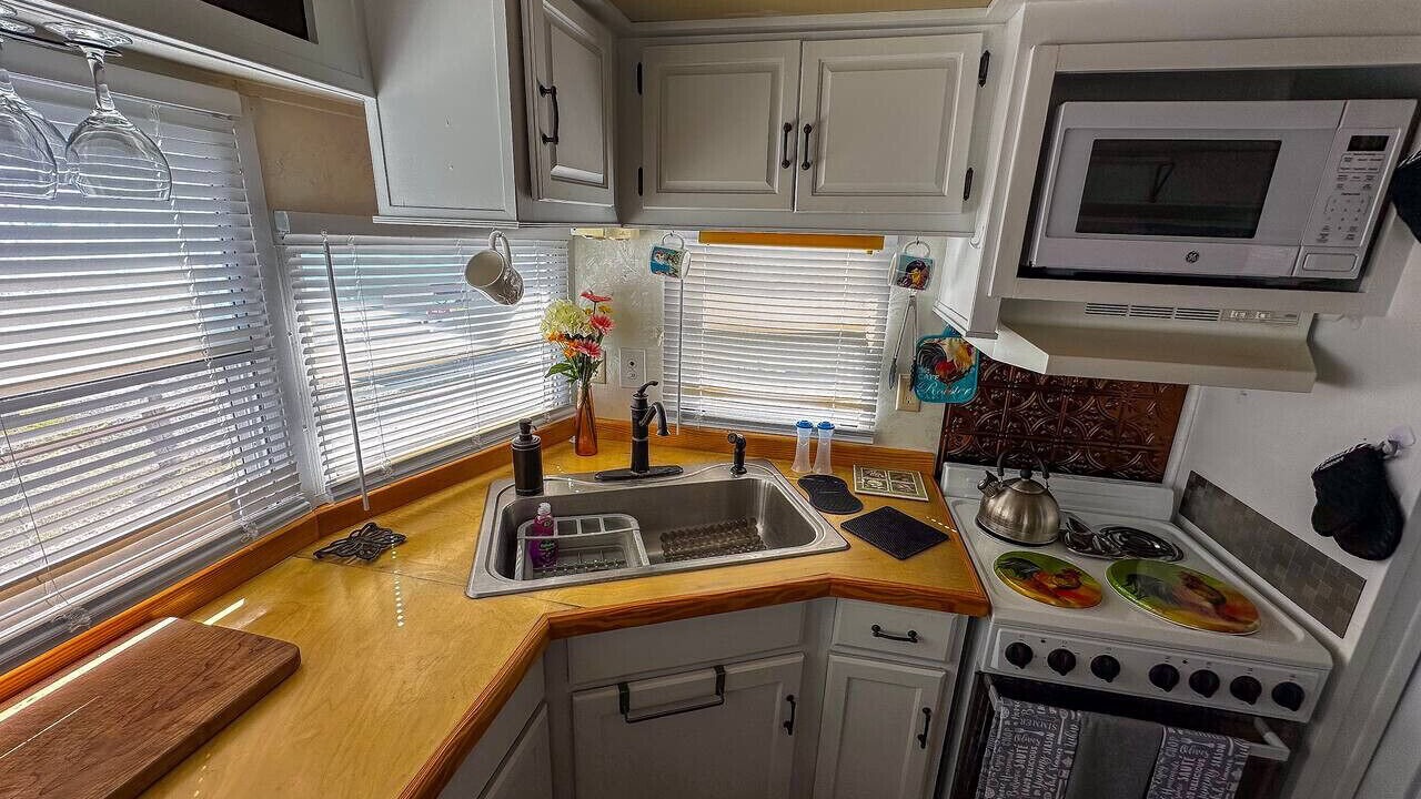 Photo of Kitchen in North Topsail Beach
