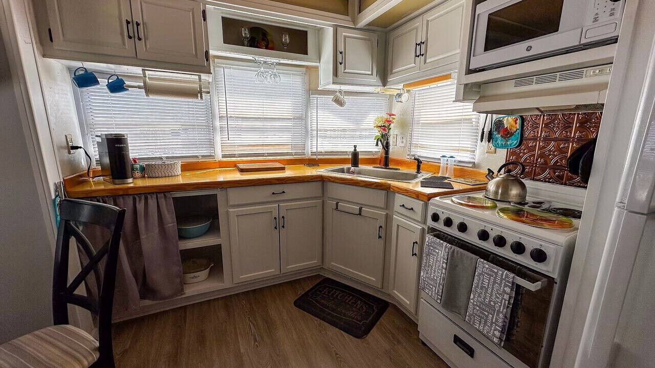 Photo of Kitchen in North Topsail Beach