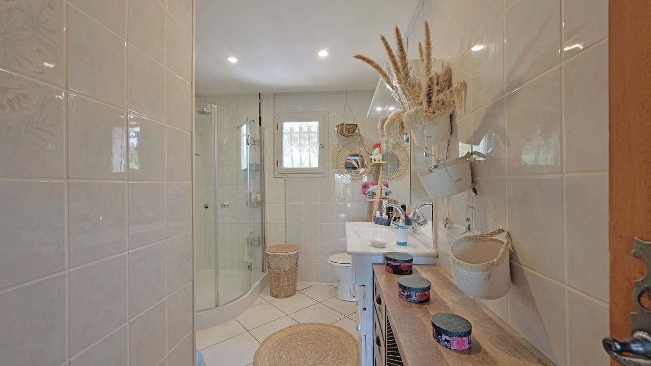 Photo of Bathroom in Saint-Gilles