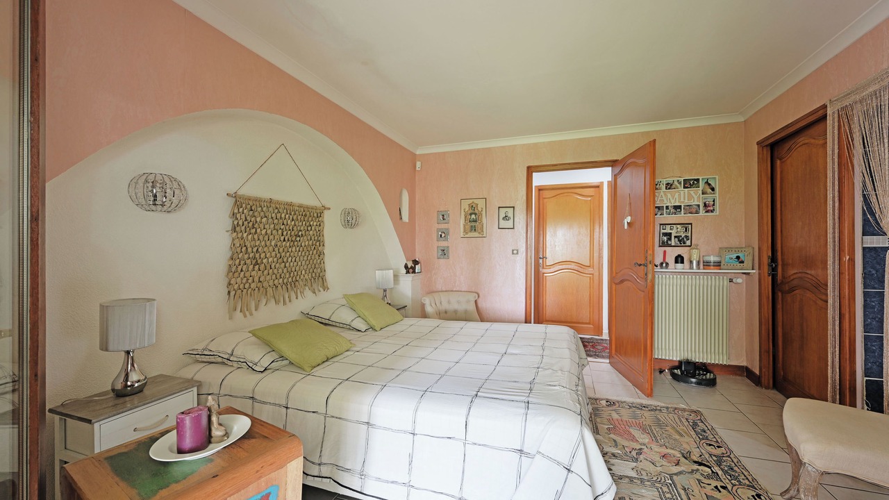 Photo of Bedroom in Saint-Gilles