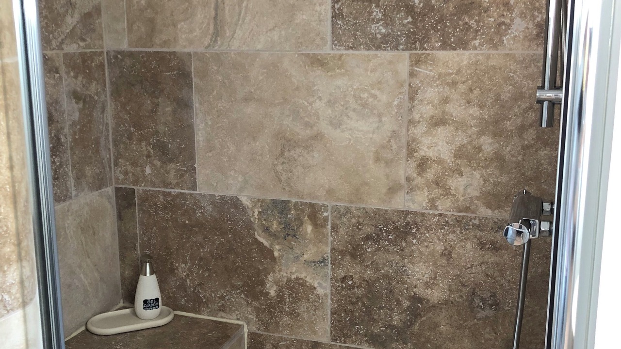 Photo of Bathroom in Caussade