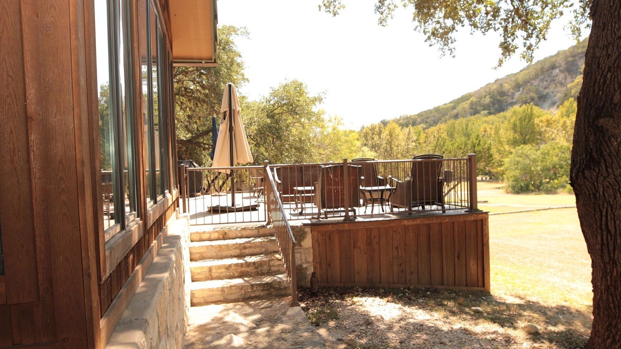 Photo of Patio Balcony in Concan