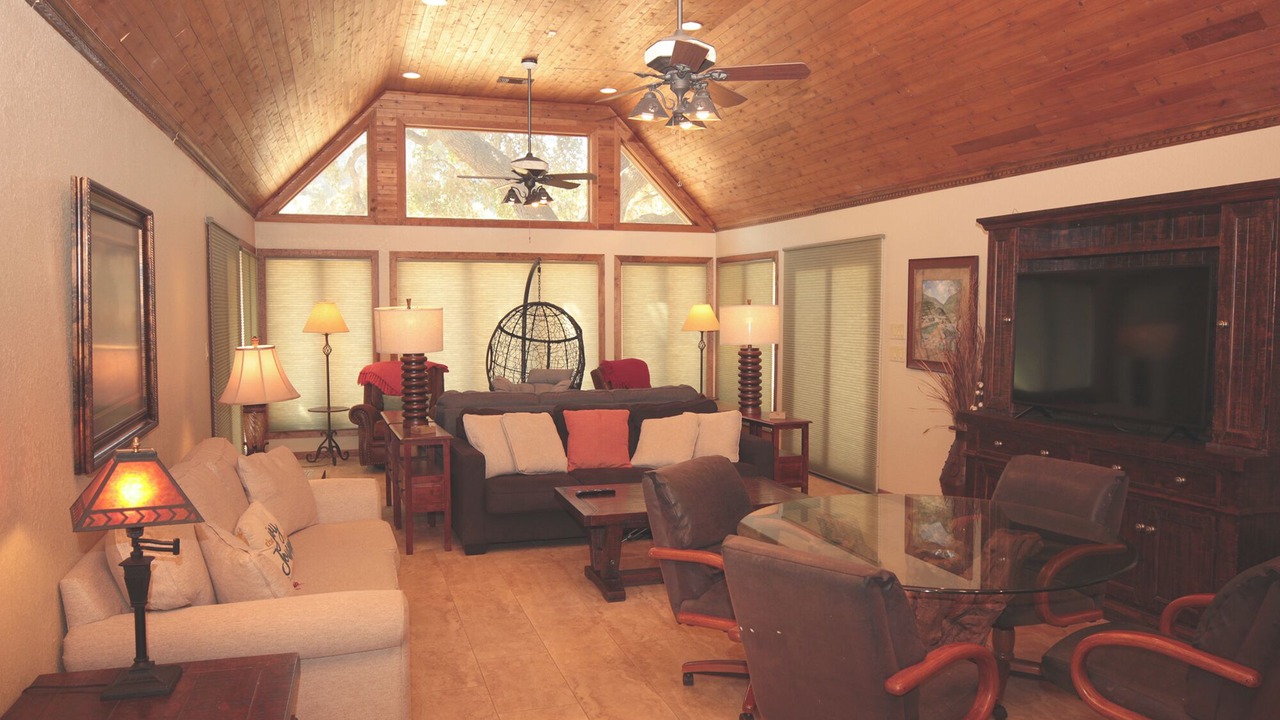 Photo of Livingroom in Concan